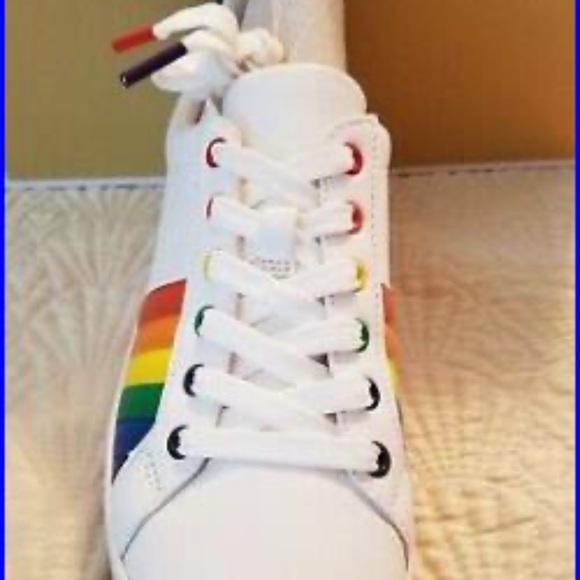 Michael KORS Poppy Laceup Rainbow Sneakers 🌈 - Picture 3 of 7